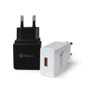 YRNOVA 18W QC3.0 USB Travel Charger with Retractable Cable and Foldable Plug 3A